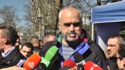 Report TV - Rama:Gati të bisedoj me Bashën por jo për qeveri teknike