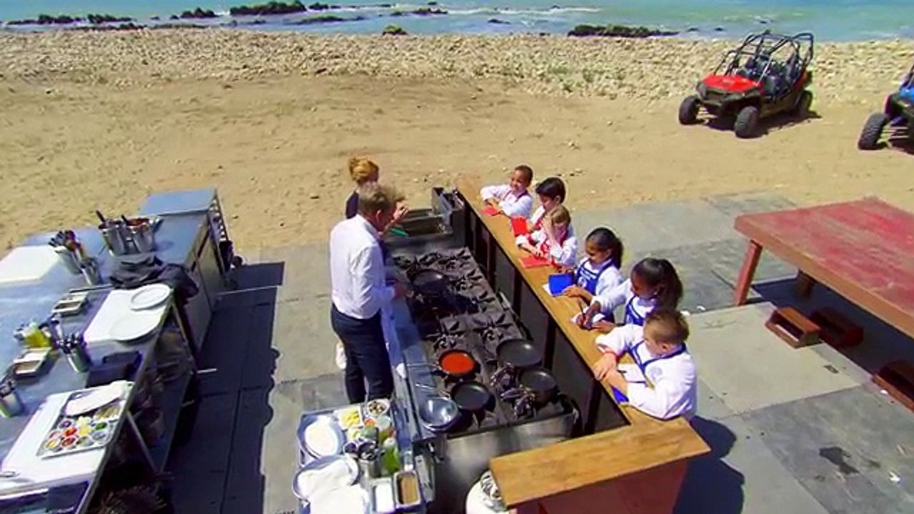 Gordon Ramsay Demonstrates How To Cook A Scallop Appetizer | Season 5 Ep. 13 | MASTERCHEF JUNIOR