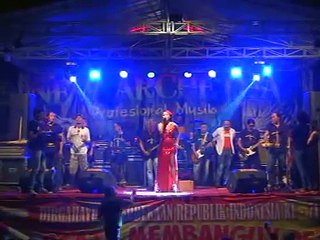 chahun main ya naa bollywood songs by AYU OKTAVIA