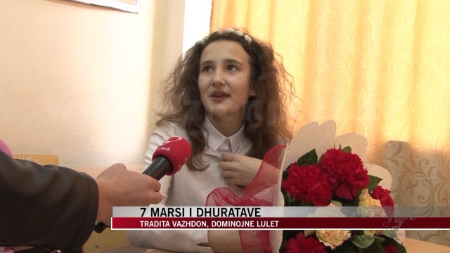 7 marsi i dhuratave, tradita vazhdon - News, Lajme - Vizion Plus