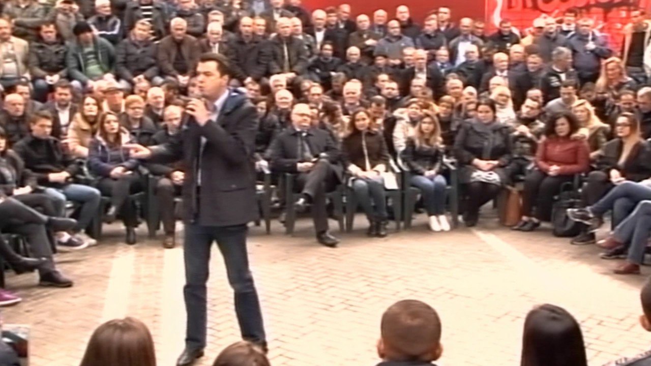 Report TV - Protesta në ditën e 18, Basha: Nuk duam pushtet në tavolinë