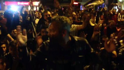 Besiktasli Emniyet Amirinden Üçlü