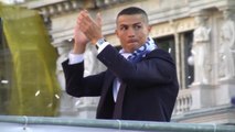 Ronaldo celebrates with teammates in Madrid