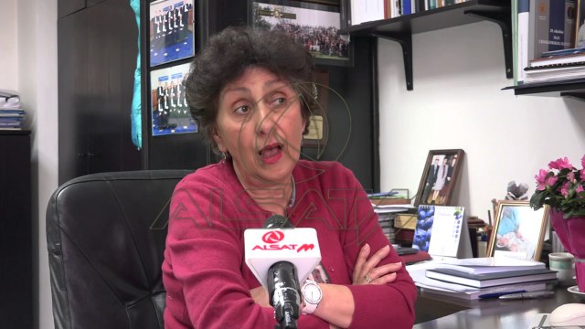 Правните експерти анализираат опции за излез од политичката криза