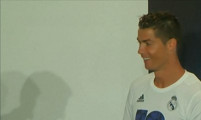 Sir Alex Ferguson Kunjungi Cristiano Ronaldo