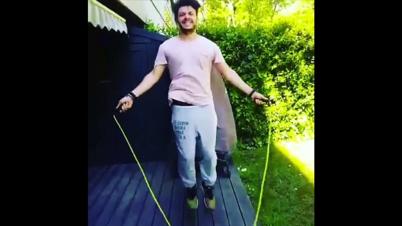 Kev Adams se met au sport