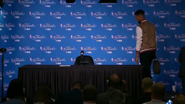 【NBA】Postgame Interview Stephen Curry Cavaliers vs Warriors Game 2 June 4 2017 NBA Finals