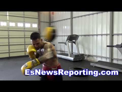 Future Boxing Star Austin Dulay Working At Robert Garcia Gym - EsNews