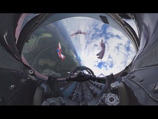 Swifts in 360: Spectacular stunts by Russian aerobatic team inside cockpit of Su fighter jet
