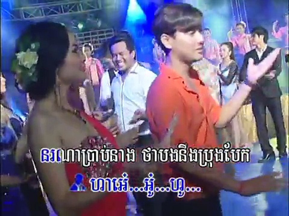 18.Bopha DVD 119 18. Oun Men Bongkhorm-Mony vs Rotha