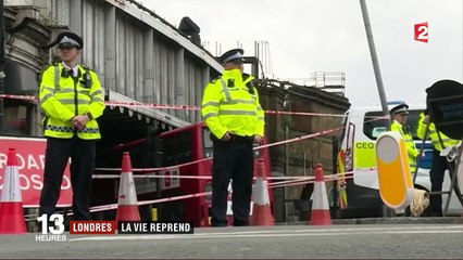 Attaque de Londres : la vie reprend dans la capitale britannique