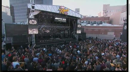 Linkin Park tribute to CHRIS CORNELL -  One More Light  on Jimmy Kimmel Live !