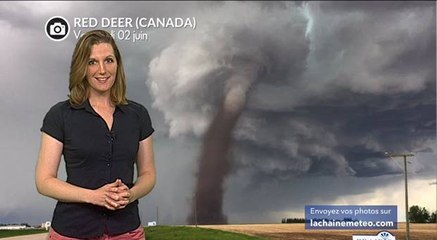 Spectaculaire tornade au Canada