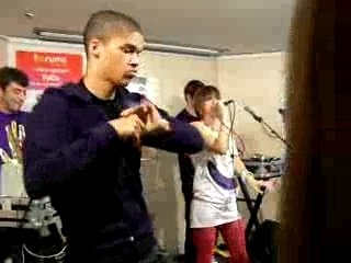 Dimitry tck ft Yelle