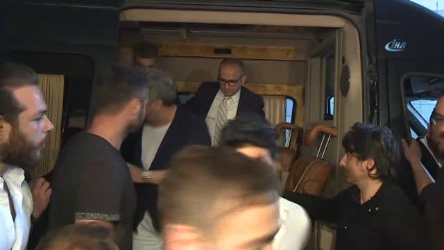 Ünlü Sanatçı Deniz Seki Otele Yerleşti