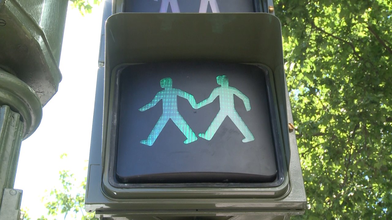 Madrid instala los primeros semáforos 'gay friendly'