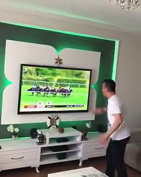 KOMEDİ DÜNYASI Anı yaşamak bu olsa gerek