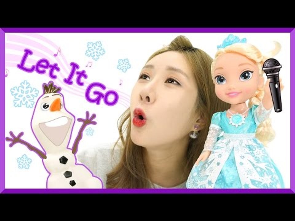 Disney’s Frozen Snow Glow Elsa Doll “Let it go" in 6 different languages! | CarrieAndEnglish
