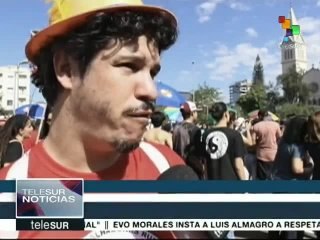 Brasileños se manifiestan con música para exigir elecciones directas