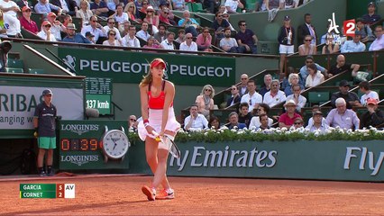 Roland-Garros 2017 : Caroline Garcia empoche la première manche (6-2)