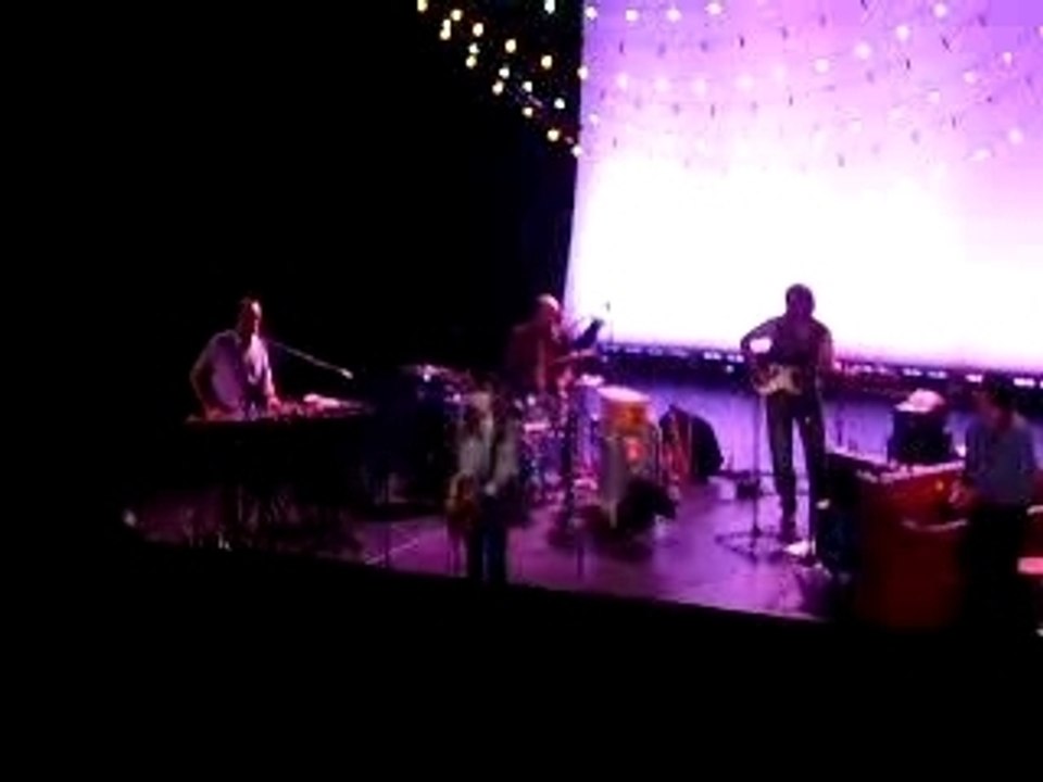 Feist - My Moon My Man (Live in Bordeaux)