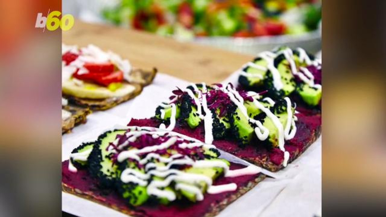 Pop-Up Making Delicious Sandwiches Out of Lefto...