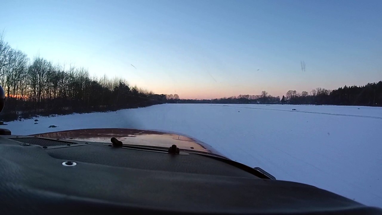 Coccolino Deep - Paradise (Night Flying Video)