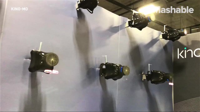 Holographic displays are coming to a mall near you