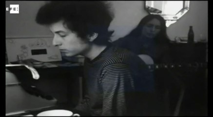 Dylan, en discurso de Nobel: "Canciones están para ser cantadas, no leídas"