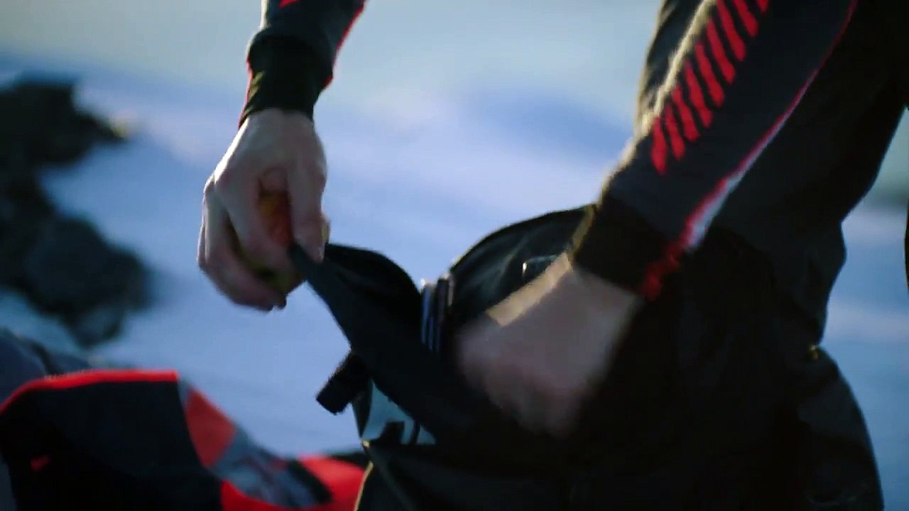 78.Helly Hansen Baselayer – Available at Sport Chek