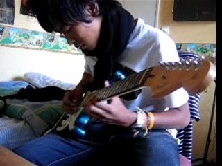 Cassis Guitar Solo