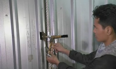 Satreskrim Depok Gerebek Gudang Produsen Senjata Tajam