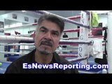 Hall of Fame Champ Says If Manny Has Two Good Hands Fight vs Floyd Is Much Closer