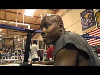 Friends Of FLOYD MAYWEATHER say no rematch with Manny Pacquiao - EsNews