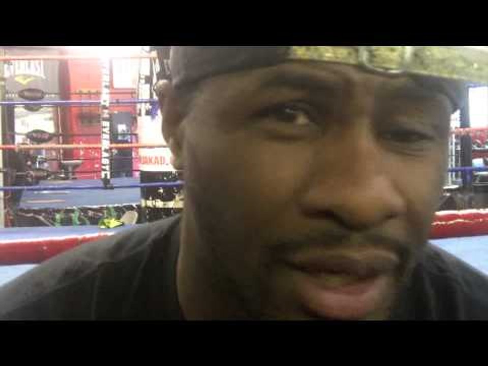 Trainer Breaks Down Amir Khan vs Chris Algieri - esnews boxing