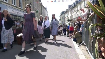 Reconstitution d'un exode ville de Carentan DDAY 2017