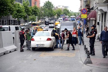 "Kurt Kapanı 5" Operasyonu Kapsamında İstanbul'un Giriş Çıkışları Tutuldu