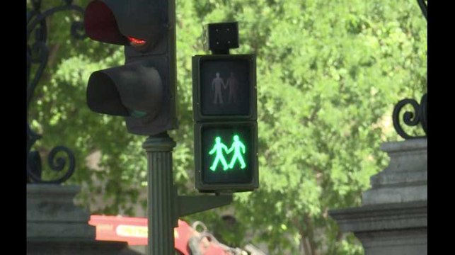 À Madrid, des feux piétons gay avant la World Pride