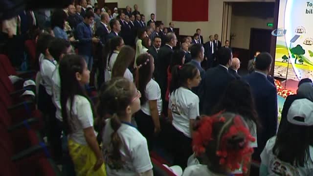 Gıda, Tarım ve Hayvancılık Bakanı Faruk Çelik: Dünyada Tarıma Elverişli 5 Milyar Hektar Arazi Var....