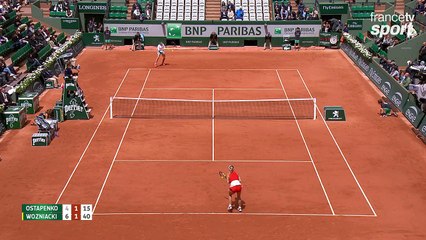 Roland-Garros 2017 : L'échange magnifique entre Ostapenko et Wozniacki (4-6, 1-1)