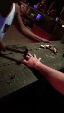 Voilà comment gagner des shots gratuits dans ce bar de Thaïlande