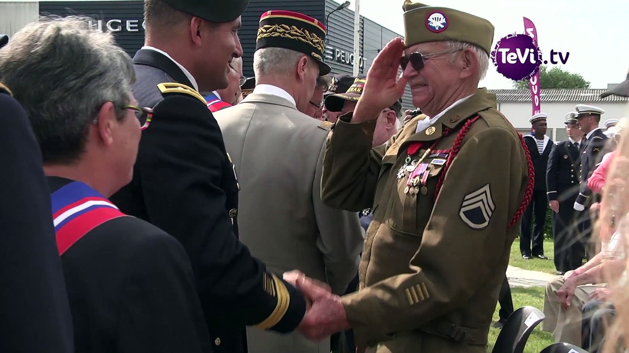 Cérémonies liées au débarquement Carentan (50)