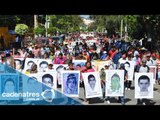 Marchan tres mil personas en Chilpancingo