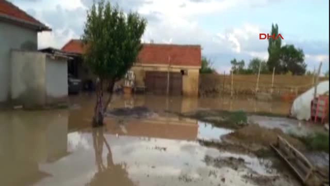 Karaman Dere Taştı, Köy Sular Altında Kaldı
