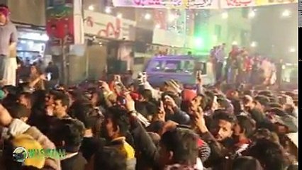 اس بزرگ نے تو کمال کر دیا ہے یار