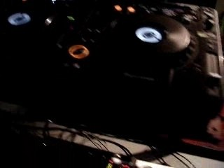 BARTOSZ BRENES LIVE ON FUN RADIO (17/02/2007)