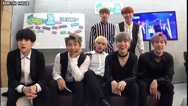 [VOSTFR] 161022 BTS 'Blood, Sweat & Tears' Stage Reaction