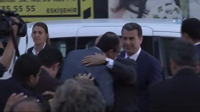 Kültür ve Turizm Bakanı Prof. Dr. Nabi Avcı Şehit ve Gazi Ailelerinin İftar Programına Katıldı