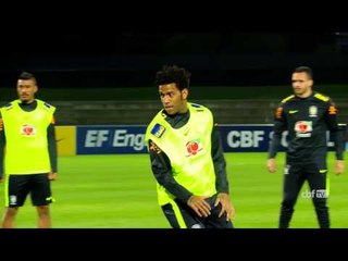 Seleção Brasileira se prepara para o clássico contra a Argentina