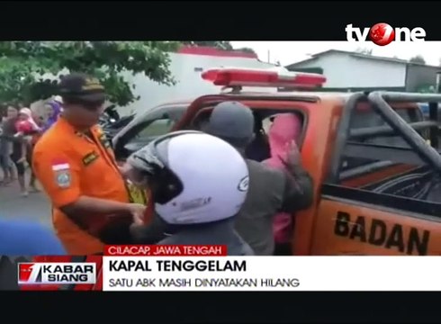Kapal Tenggelam di Kupang, 19 ABK Selamat